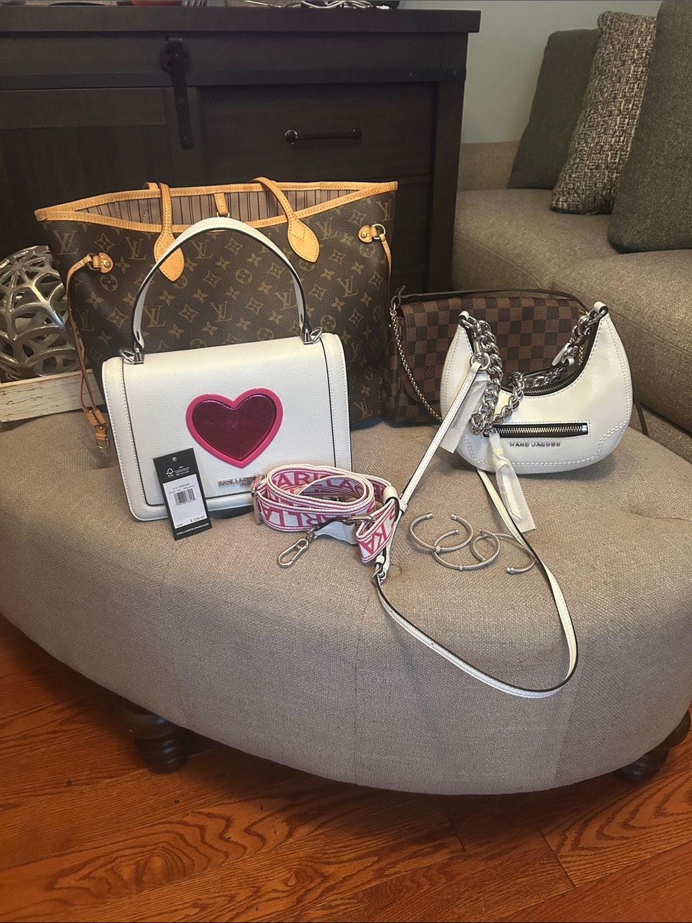 Louis Vuitton Monogram Canvas Tote with Natural Vachetta Trim